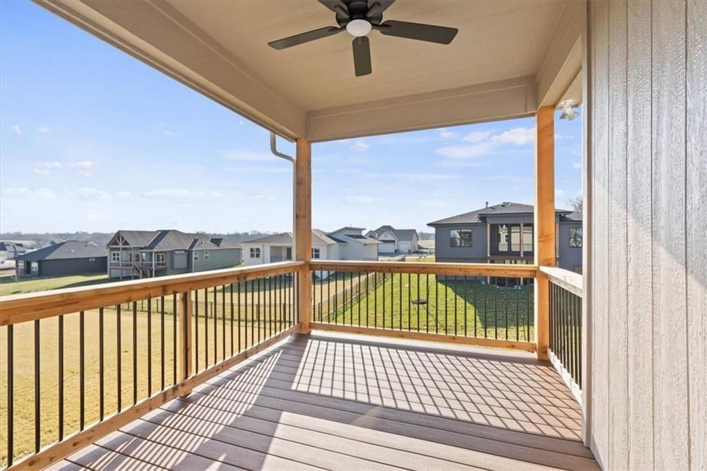 2233 SW Crown Drive — photo 26