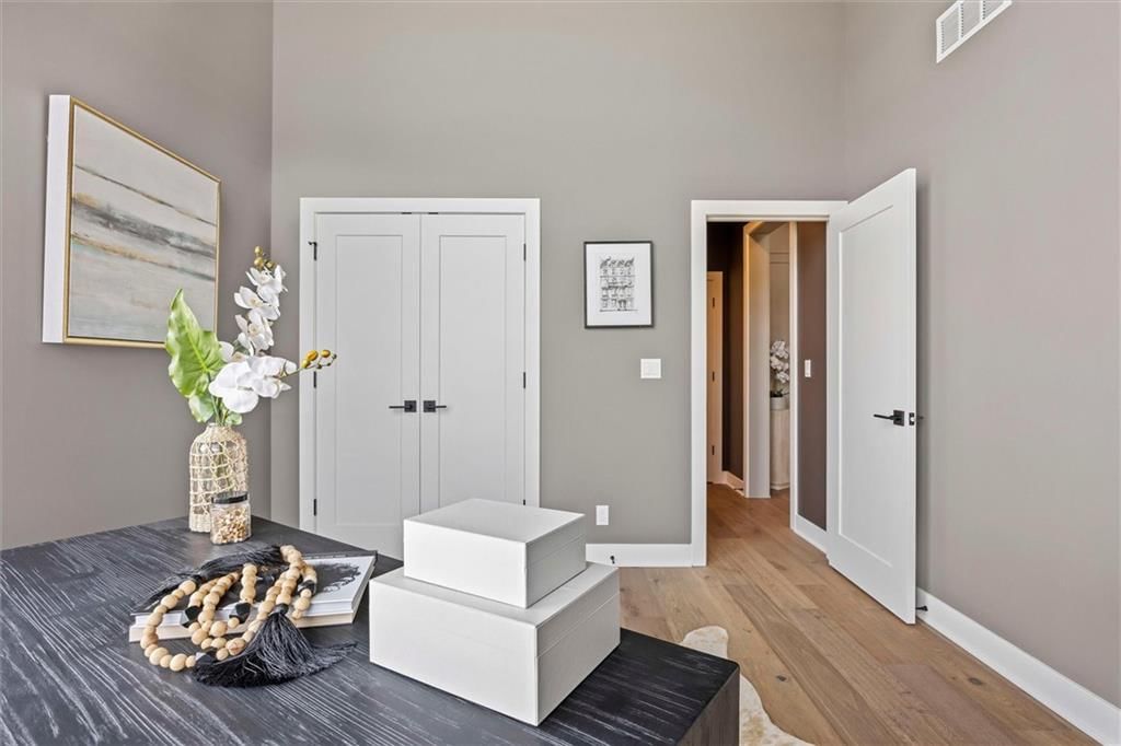 7919 Round Prairie Street — photo 35