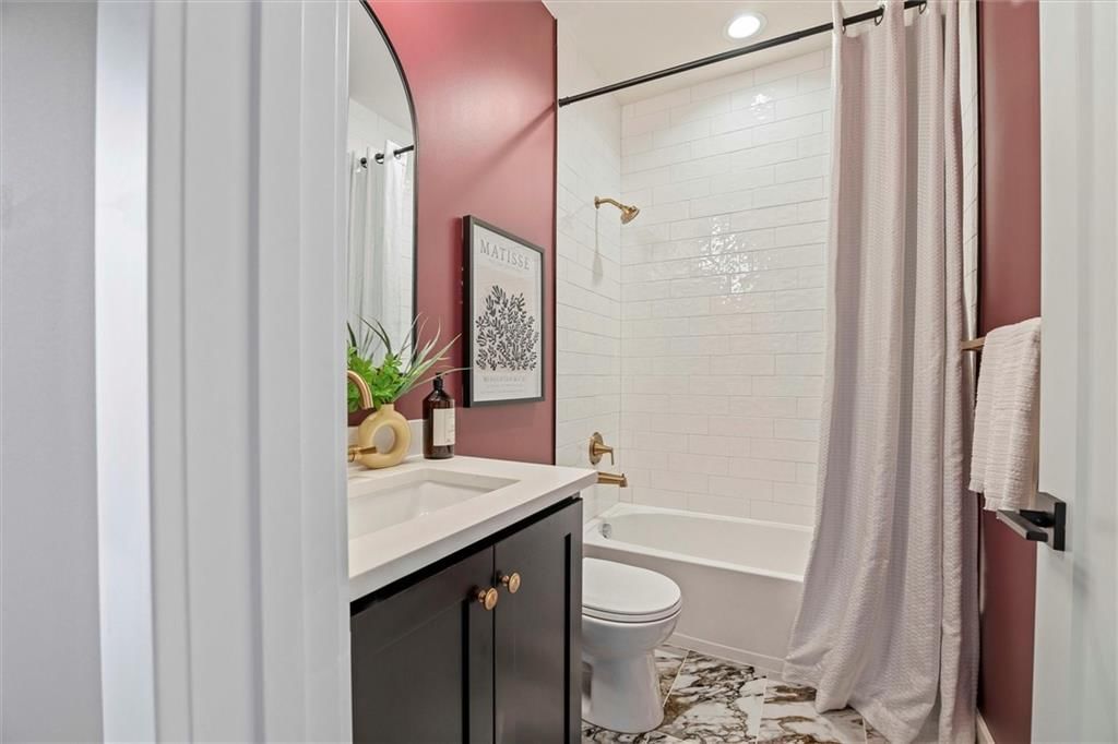 7919 Round Prairie Street — photo 36