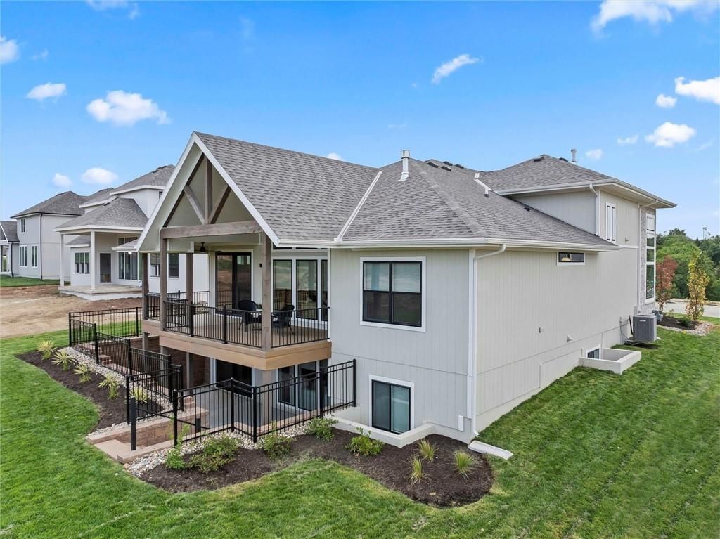 7919 Round Prairie Street — photo 49