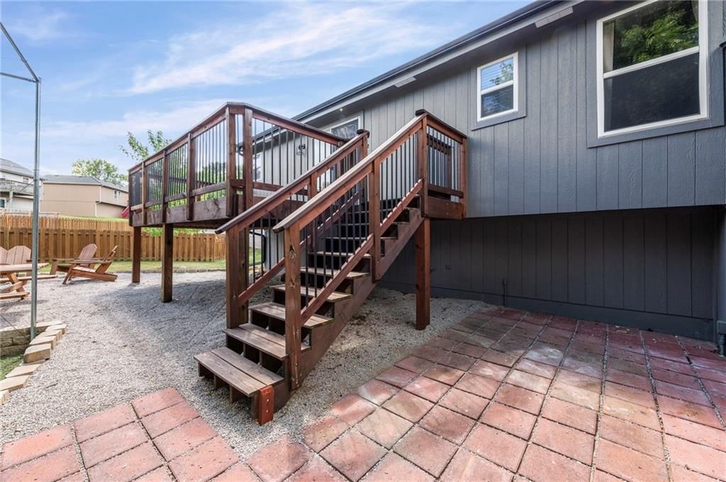 5627 N Richmond Avenue — photo 31