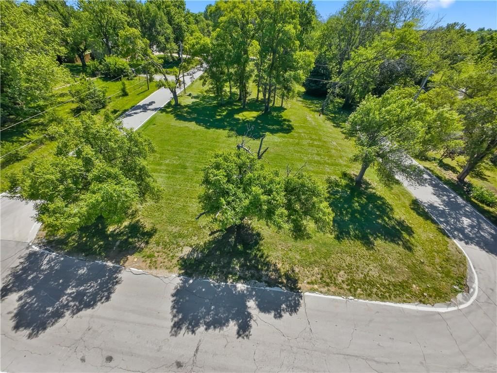 1717 NE Luther Road — photo 12
