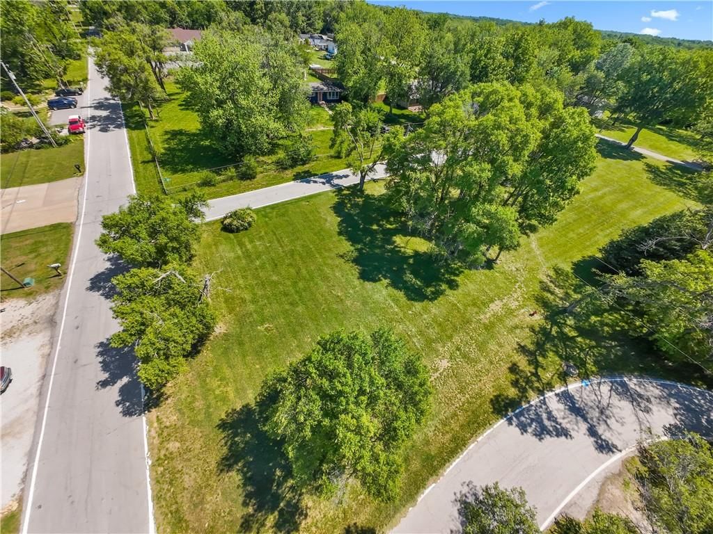 1717 NE Luther Road — photo 13