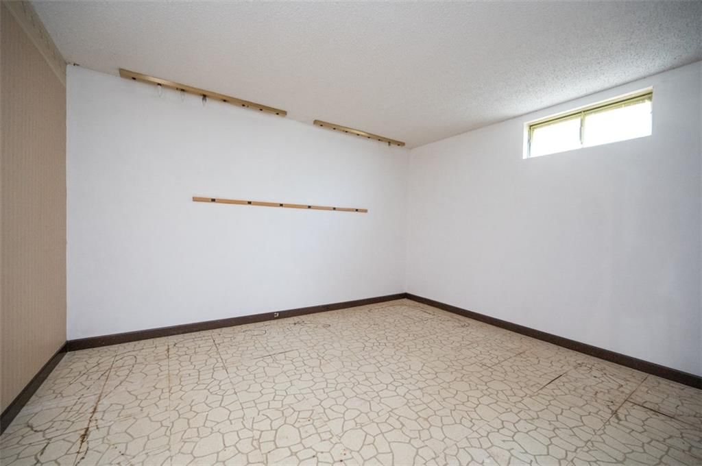 607 W Main Street — photo 18