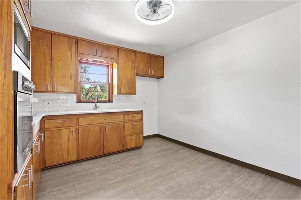 4850 Wood Avenue — photo 6