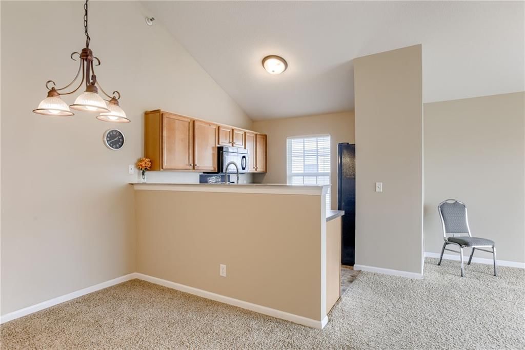 Photo 8 of 29 - 5510 NE 80th Terrace
