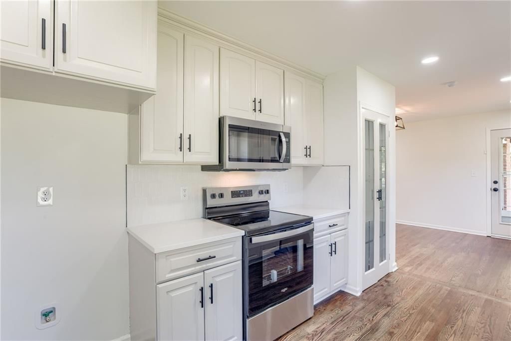 3320 Mohawk Lane — photo 13
