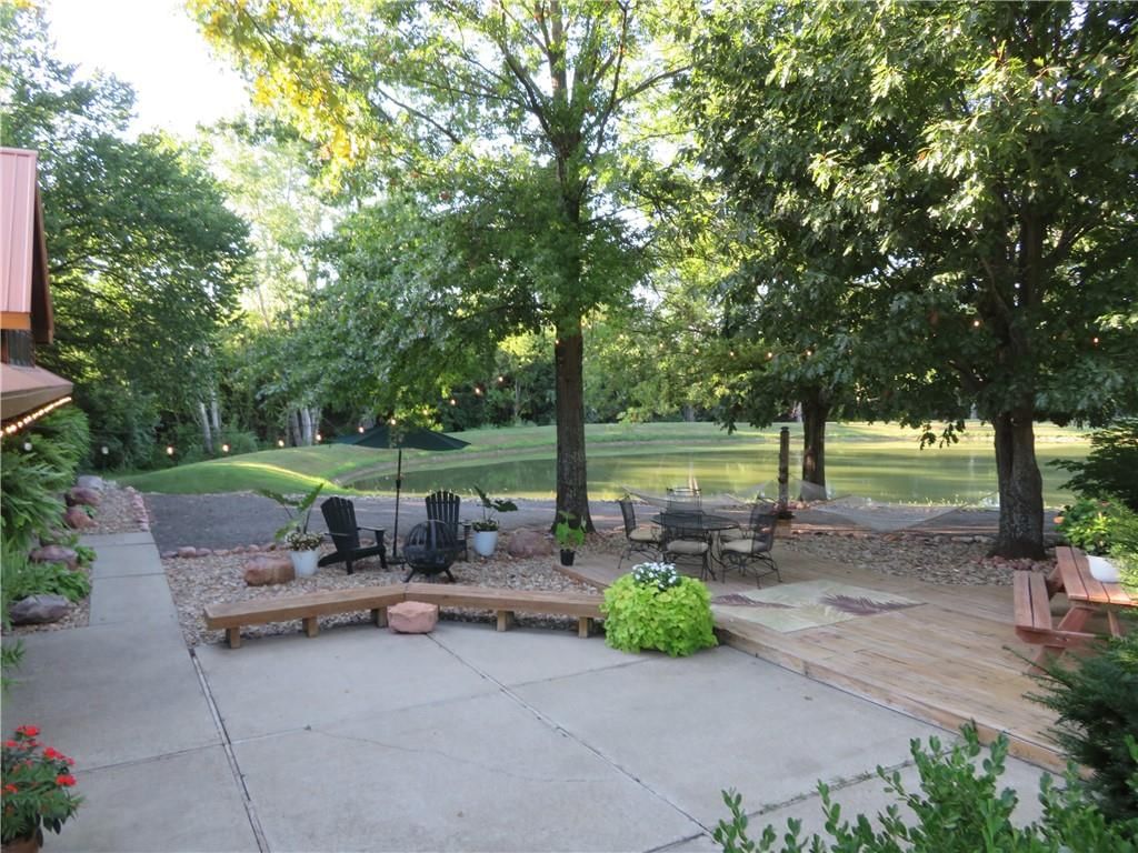 212 Columbia Street — photo 12