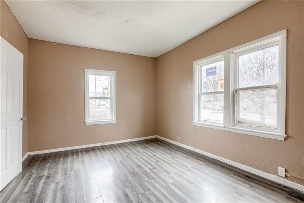 7001 E 12th Terrace — photo 15