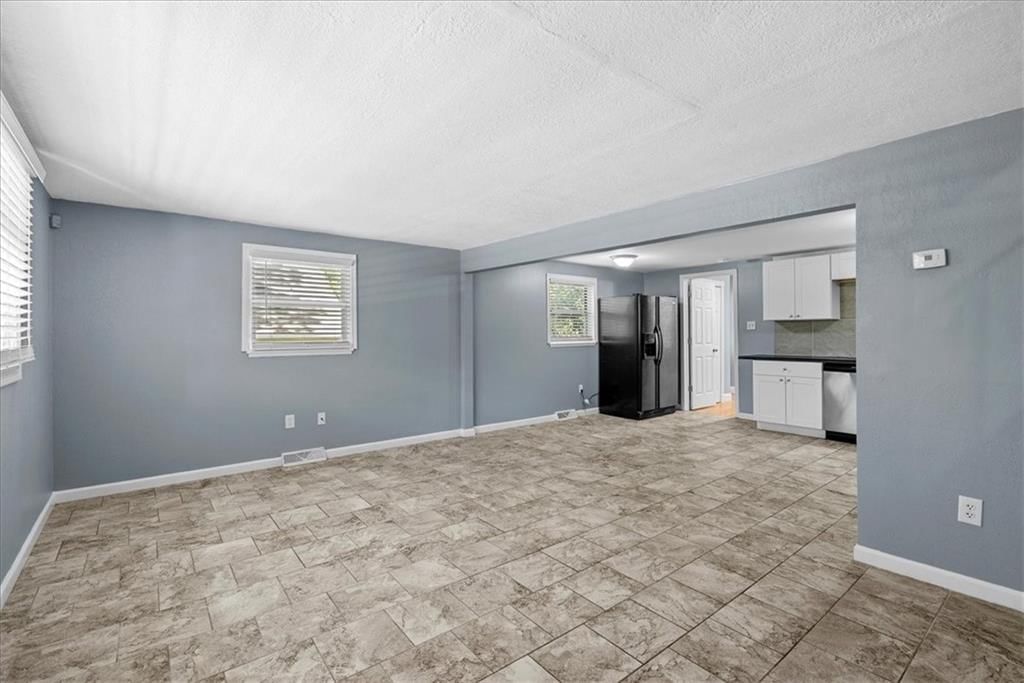 4404 Elledge Drive — photo 4