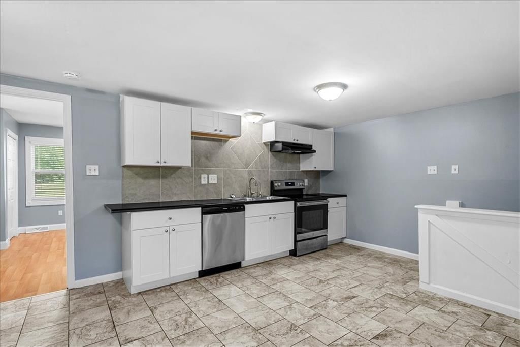 4404 Elledge Drive — photo 9