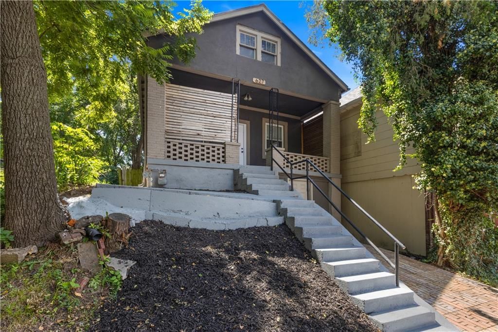 627 Sumner Avenue — photo 3