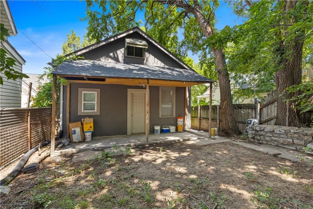 627 Sumner Avenue — photo 5
