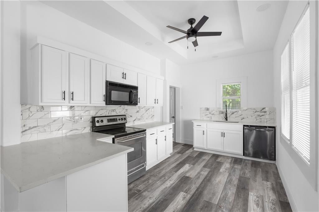 627 Sumner Avenue — photo 8