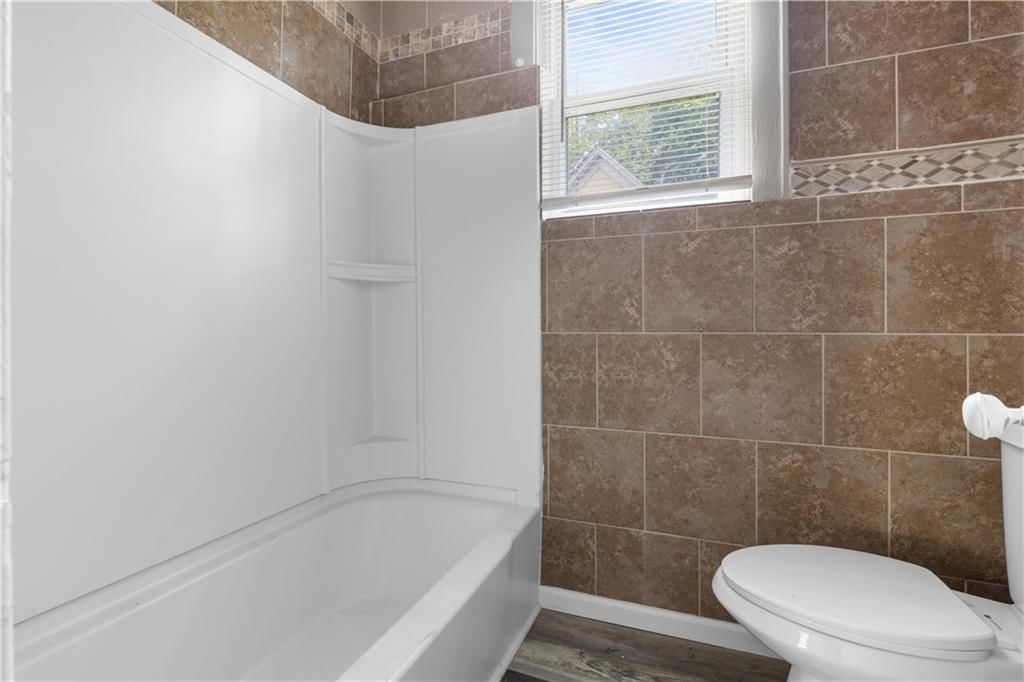 627 Sumner Avenue — photo 11