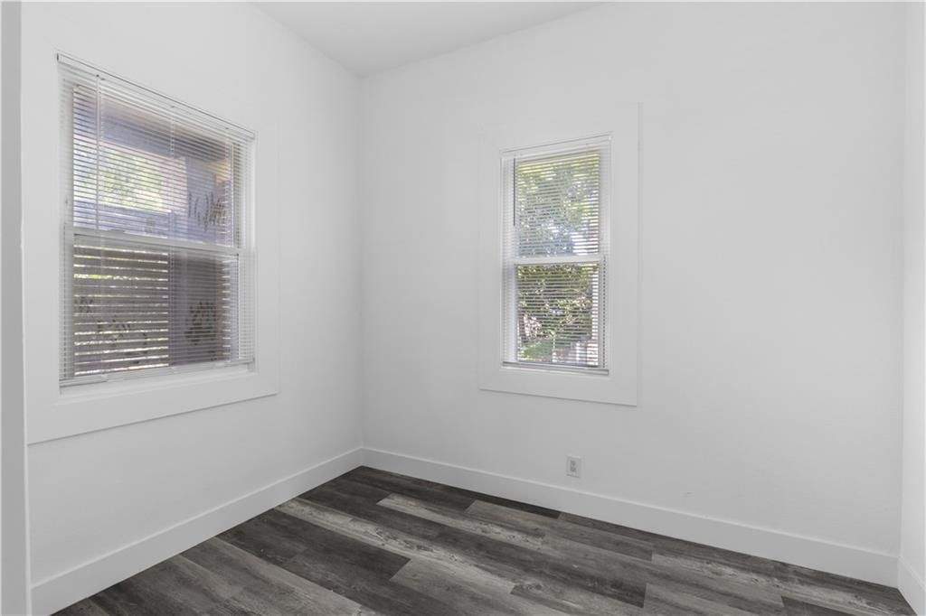 627 Sumner Avenue — photo 13