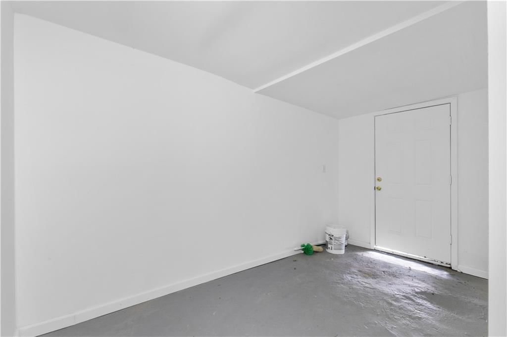 627 Sumner Avenue — photo 21