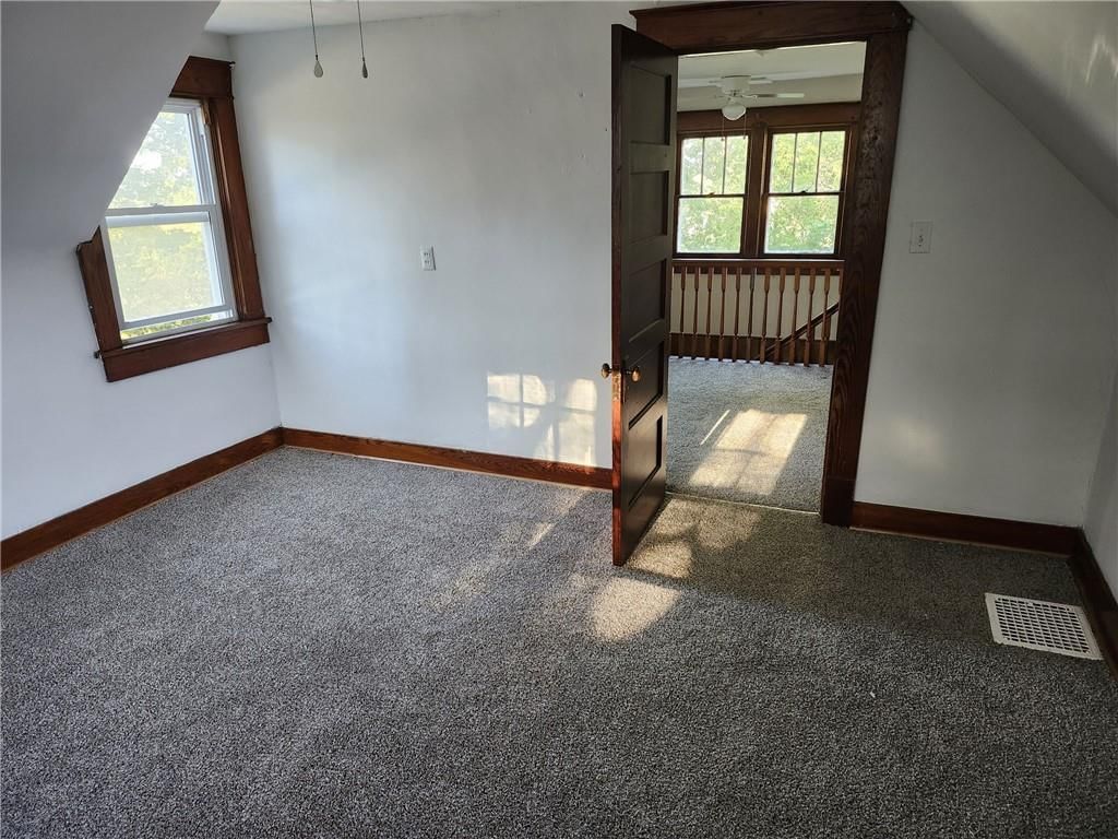 415 Commercial Street — photo 10