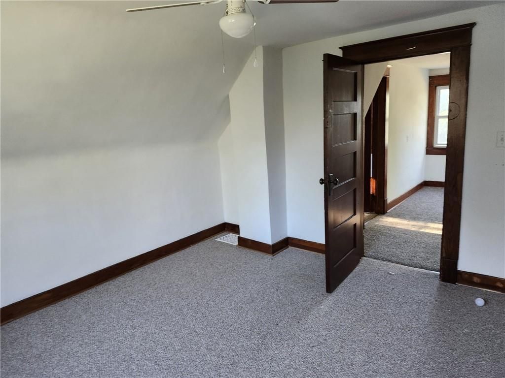 415 Commercial Street — photo 12