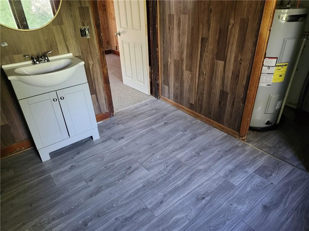 415 Commercial Street — photo 14