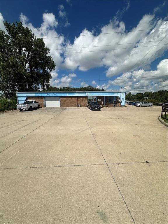 8100 E 40 Highway — photo 3