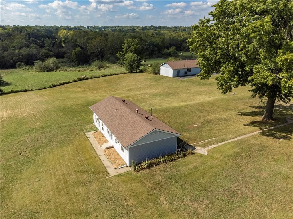 822 Dickinson Road — photo 65