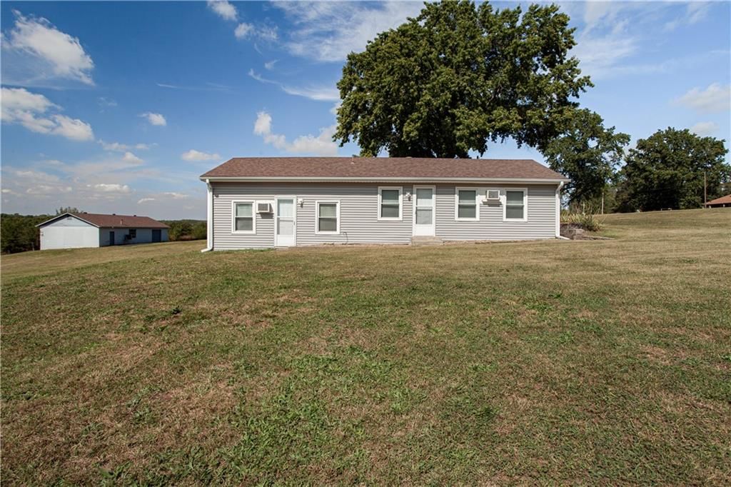 822 Dickinson Road — photo 66