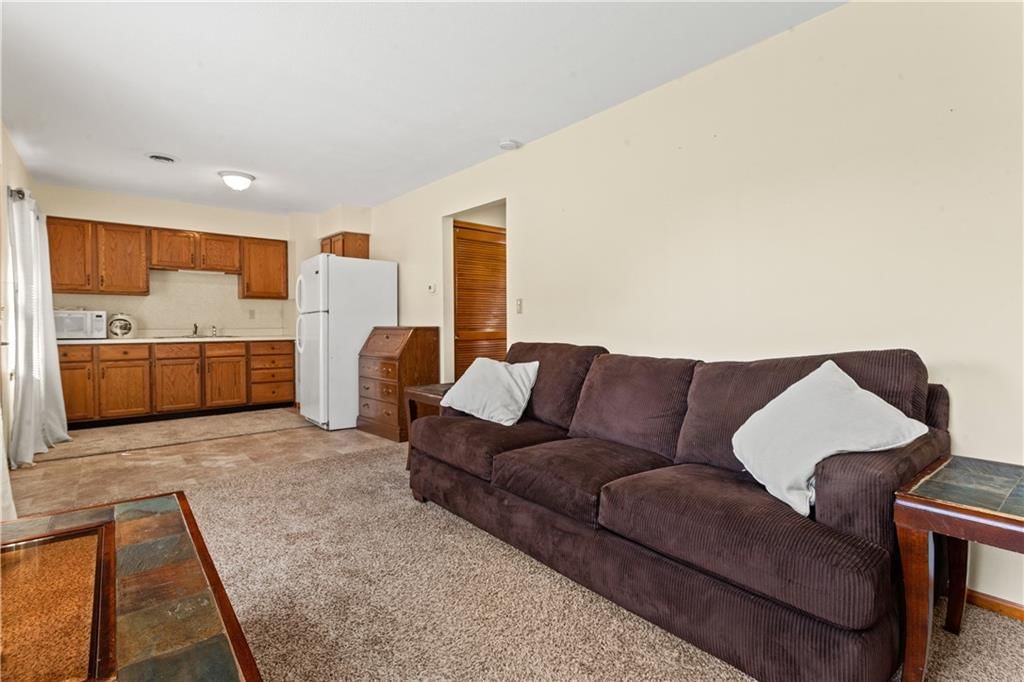 822 Dickinson Road — photo 70