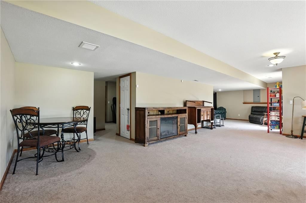 1103 Melody Court — photo 21