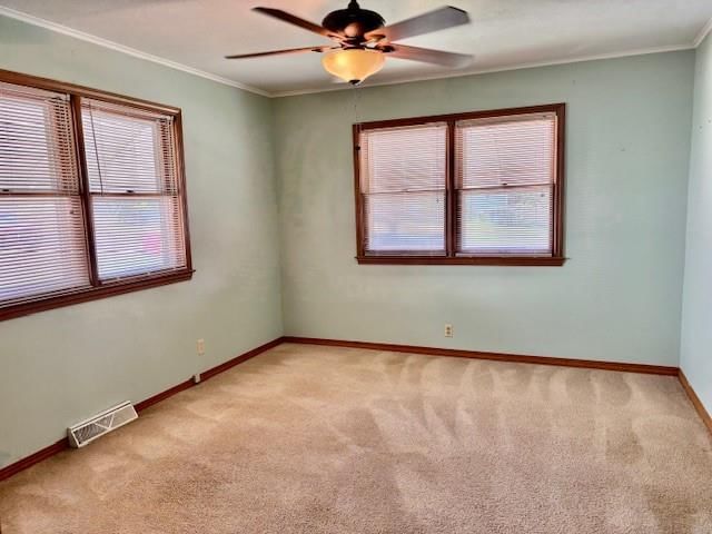 Photo 6 of 10 - 208 W Jefferson Street