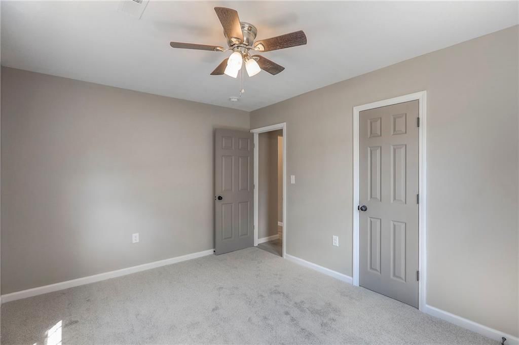 5605 Oakland Avenue — photo 14