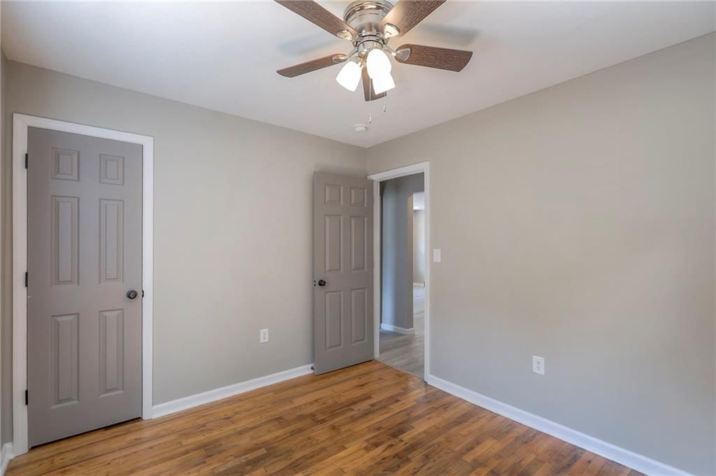 5605 Oakland Avenue — photo 17