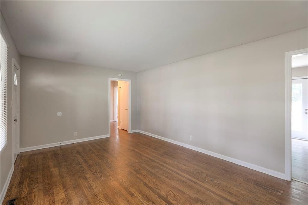 12809 E Bowen Street — photo 5
