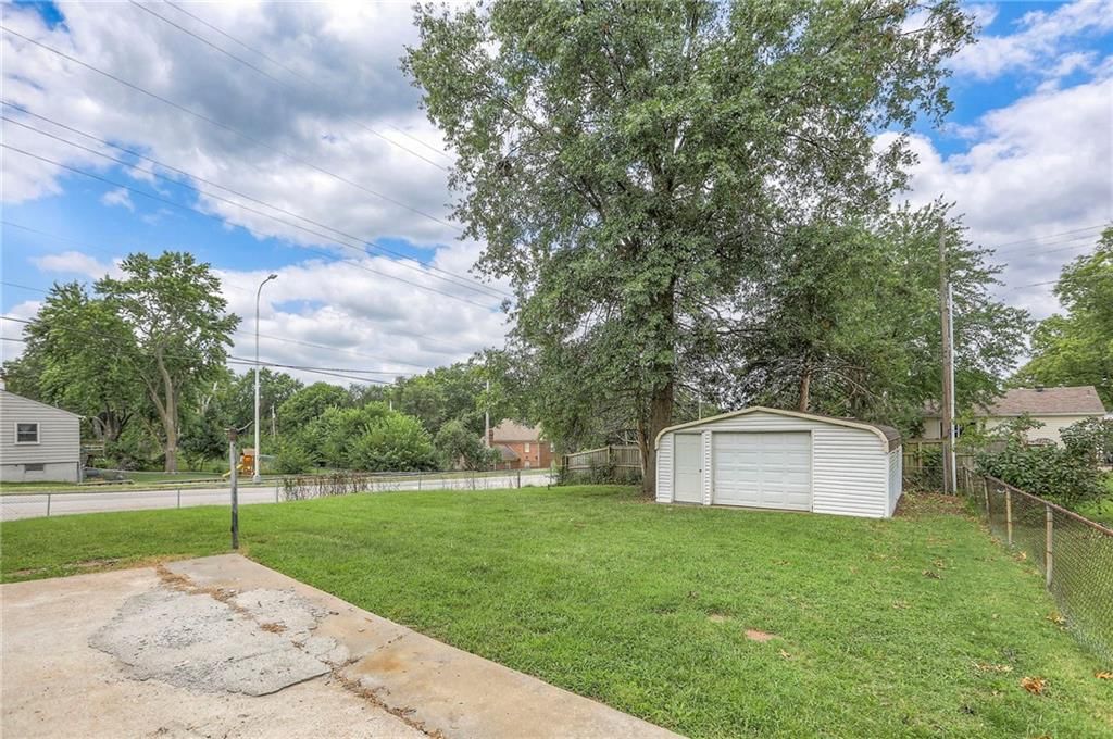 12809 E Bowen Street — photo 30