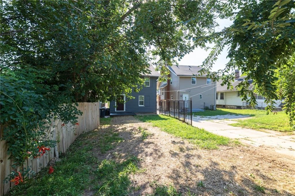 2926 Bales Avenue — photo 25