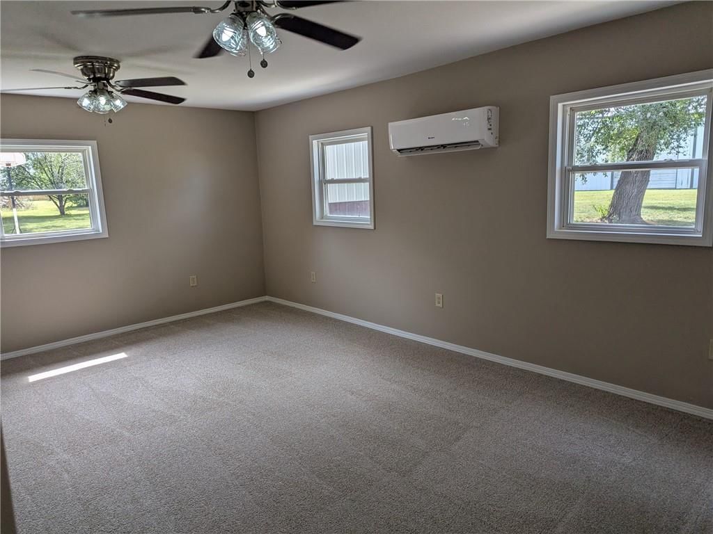 301 Beech St Street — photo 14
