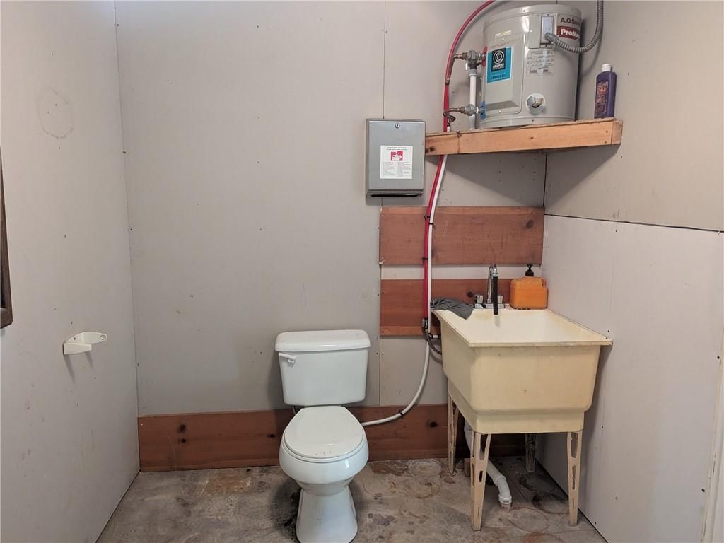 301 Beech St Street — photo 23