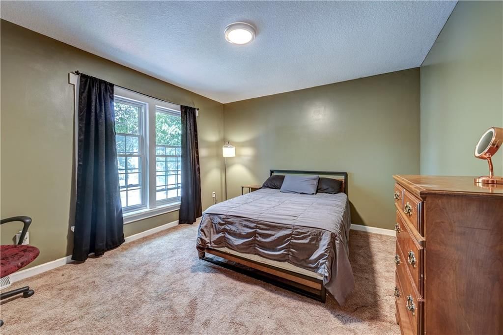 1124 S Winterbrooke Drive — photo 12