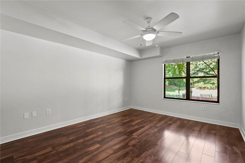 445 W 9th #103 Street — photo 15