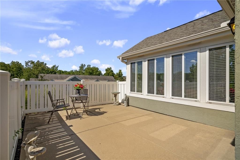 7153 Meadow View Street — photo 7