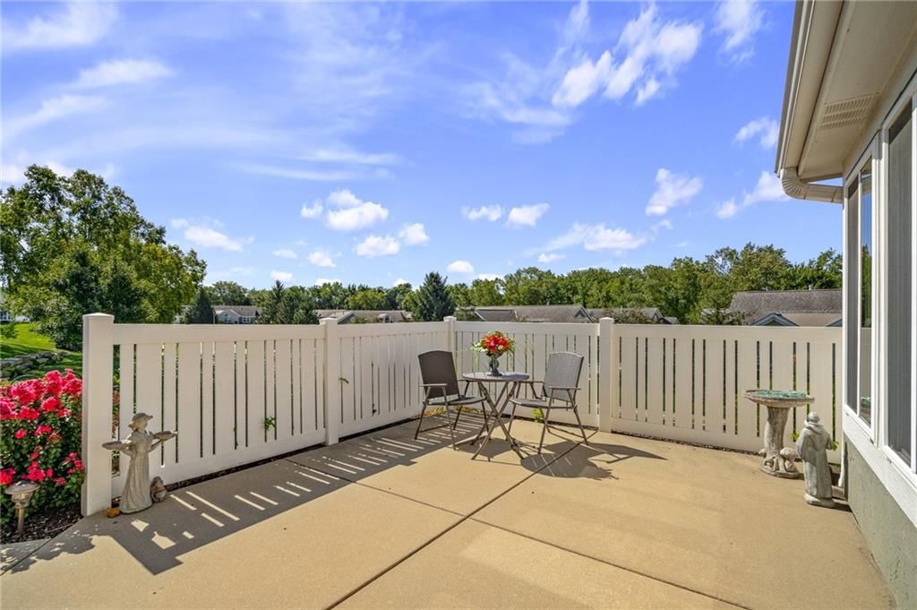7153 Meadow View Street — photo 8