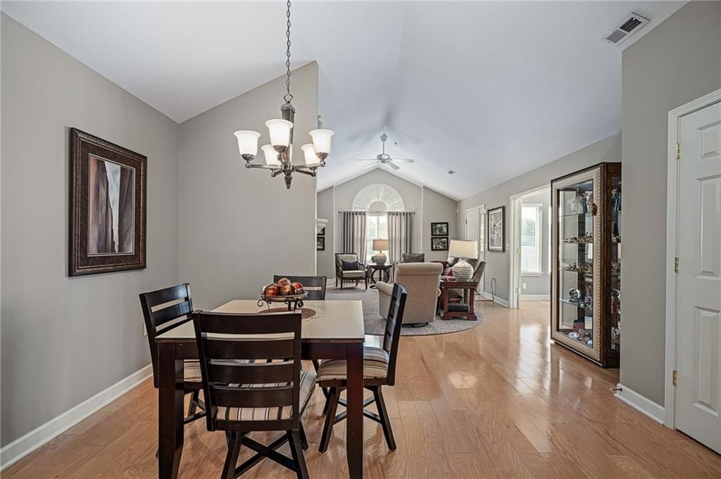 7153 Meadow View Street — photo 21