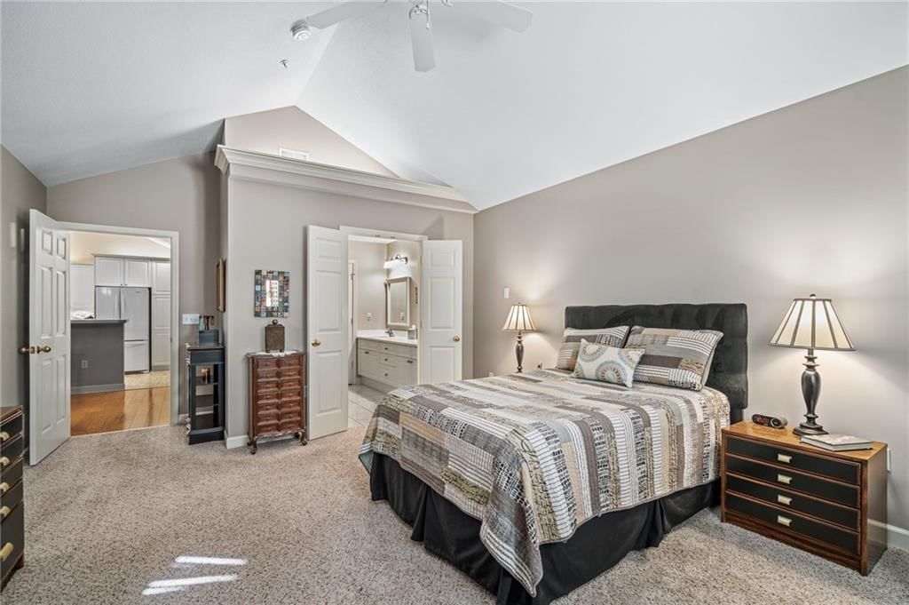 7153 Meadow View Street — photo 32