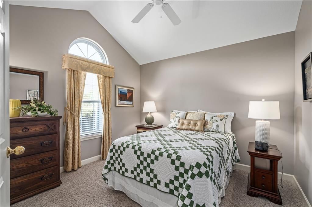 7153 Meadow View Street — photo 36