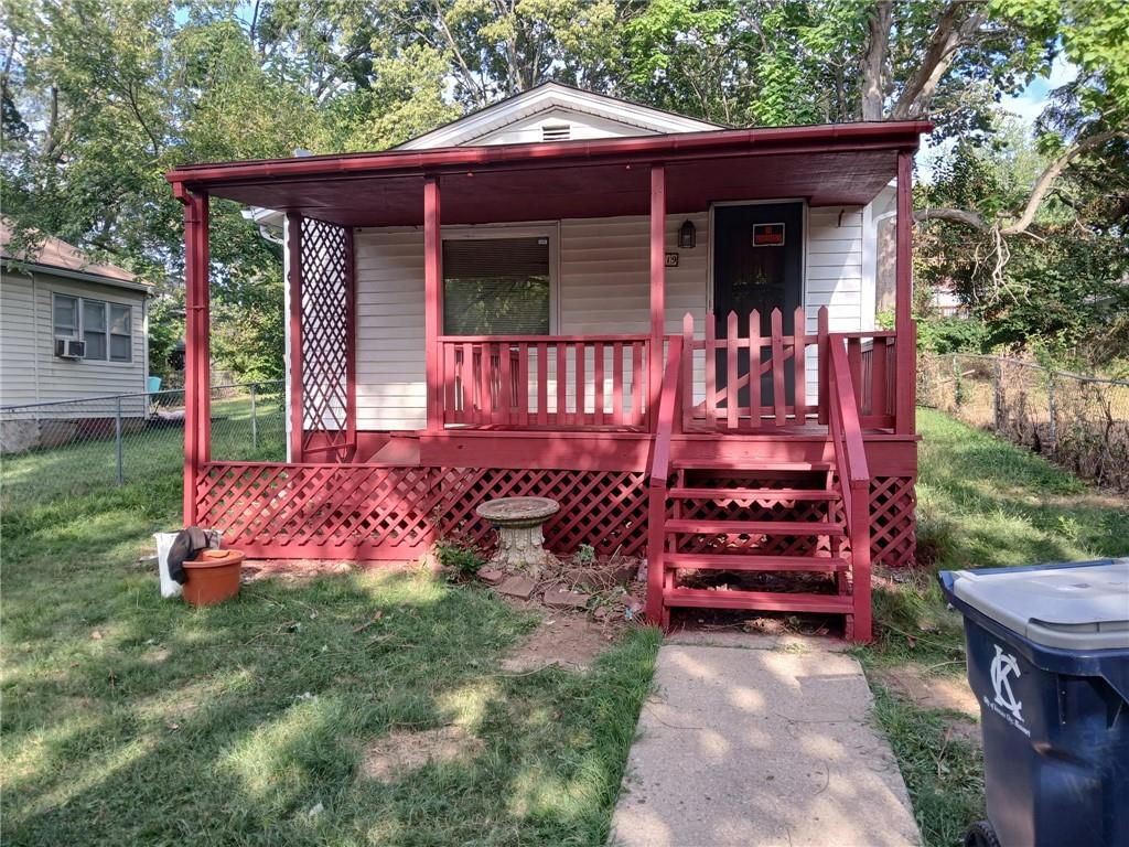 8119 Wayne Avenue, Kansas City, MO