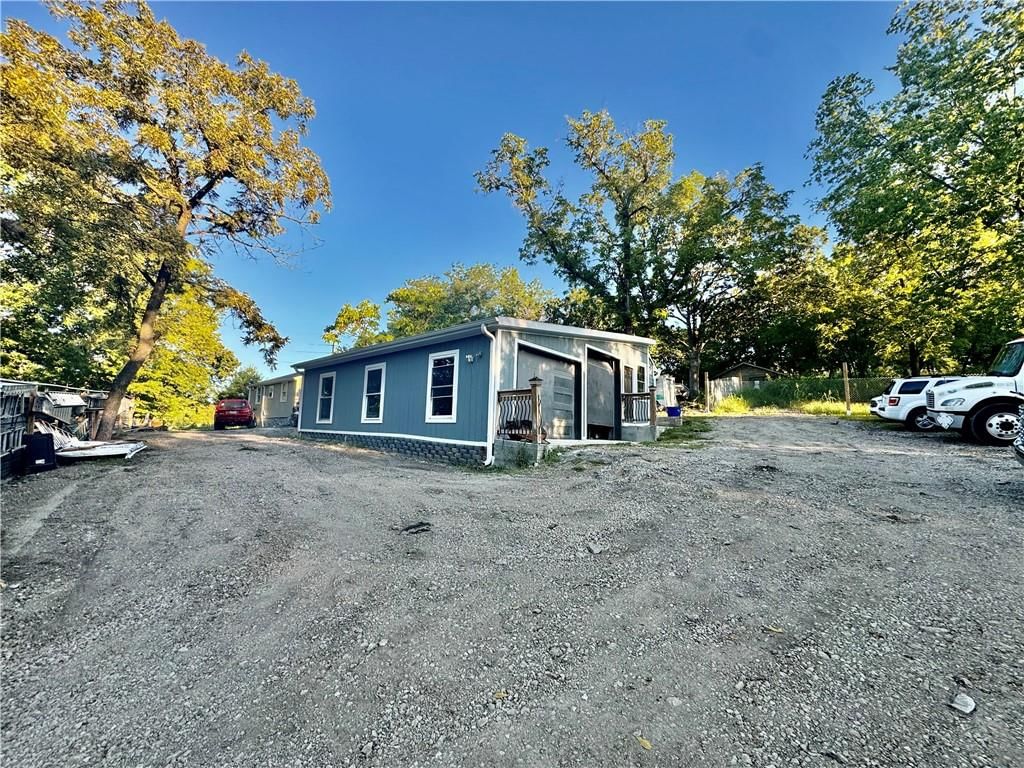 117 S 86 Street — photo 22