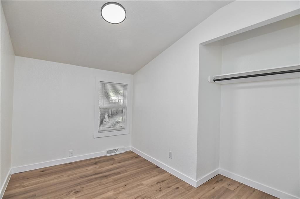8208 E 114th Street — photo 11