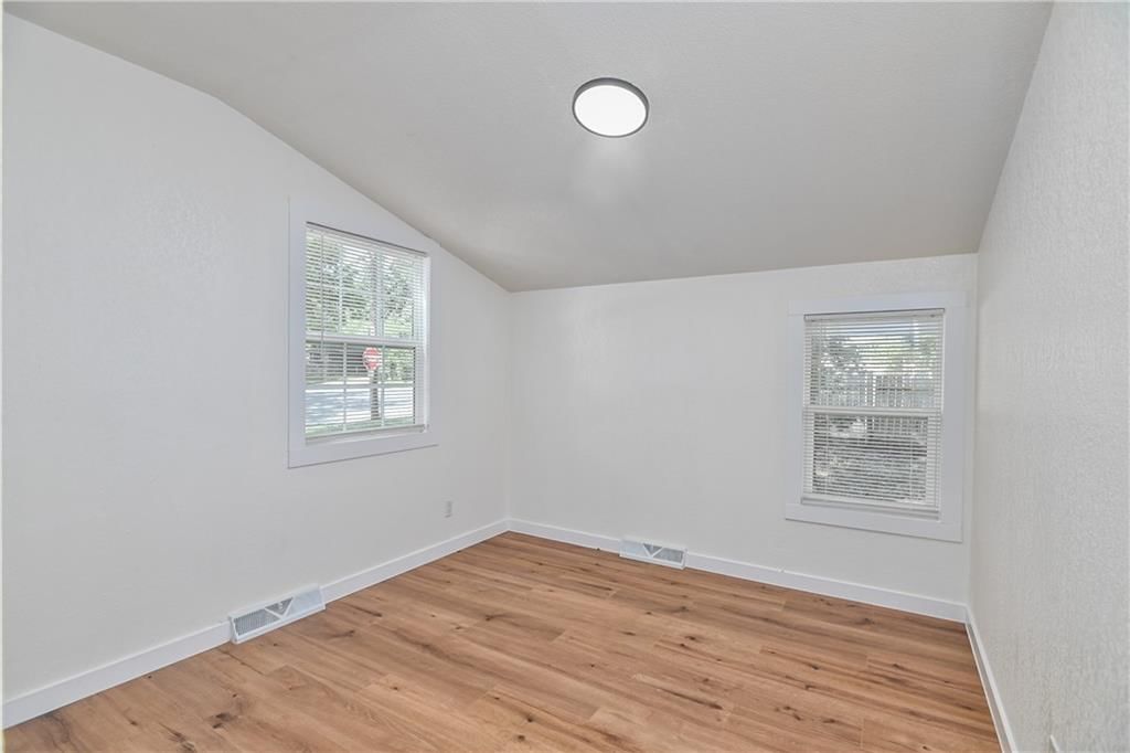 8208 E 114th Street — photo 18