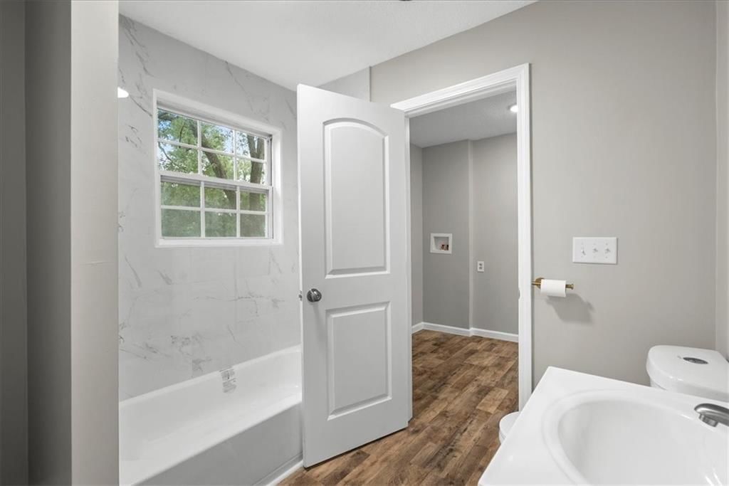 302 Walnut Street — photo 23