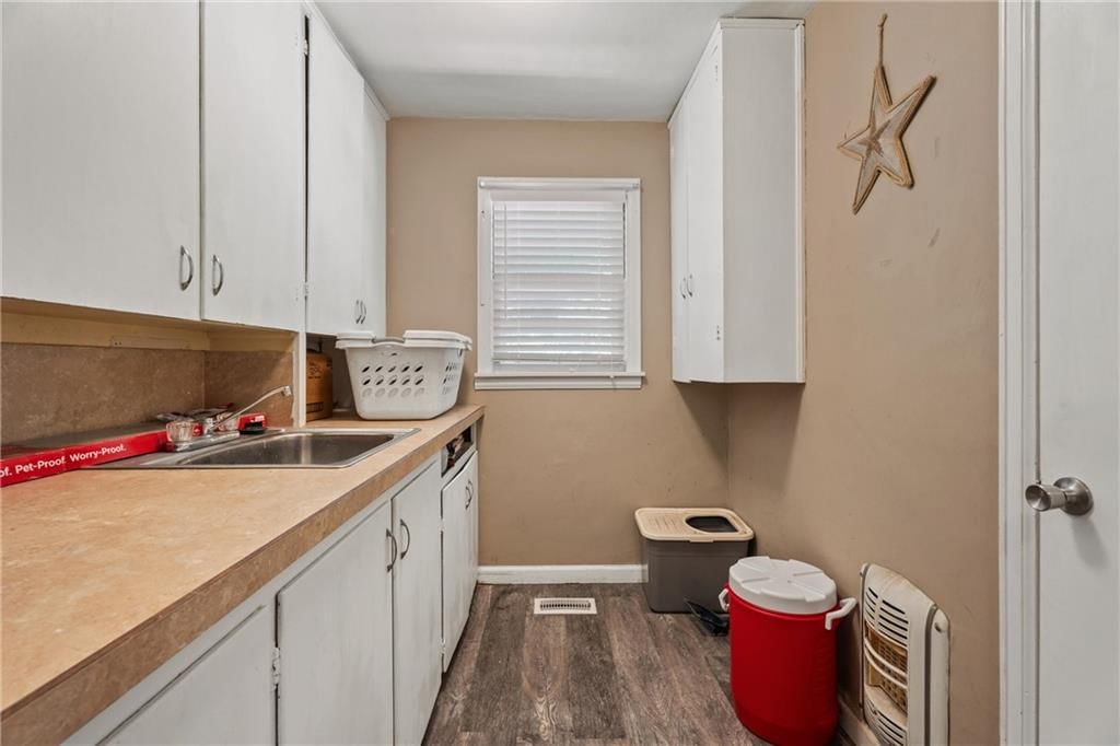 204 W Cherokee Street — photo 12